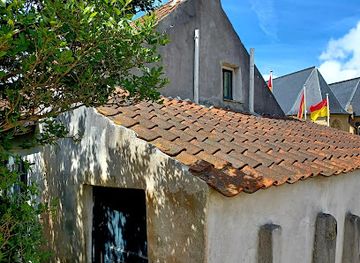 belgium/ostend-bruges-international-airport/landmark/pannehuisje