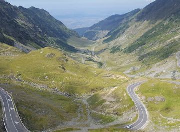 romania/transfagarasan-highway/landmark/meteorological-station-balea-lac