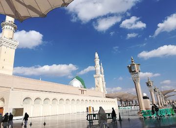 saudi-arabia/medina/landmark/essalam-gate