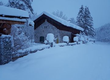 austria/lower-austria/landmark/altes-bahnwarterhaus
