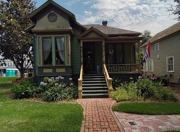 california/silicon-valley/landmark/hill-house