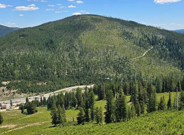 idaho/panhandle/landmark/lookout-pass-ski-recreation-area