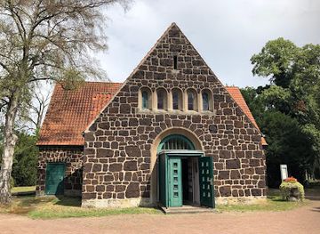 germany/hannover/bothfeld/landmark/kapelle