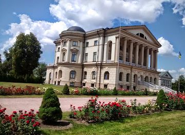 ukraine/pylypets/landmark/rozumovskyi-palace