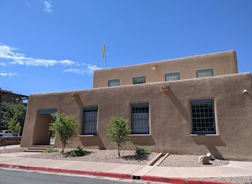 new-mexico/sante-fe/landmark/georgia-o-keeffe-museum