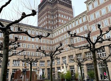 germany/dusseldorf/landmark/wilhelm-marx-building