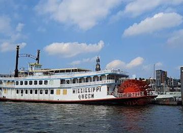 germany/hamburg/landmark/port-of-hamburg