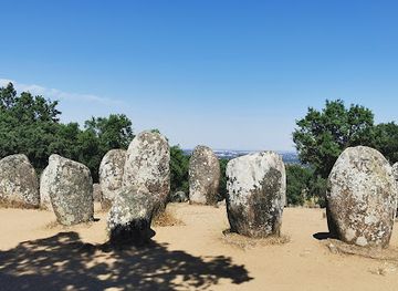 portugal/alentejo/landmark/centro-interpretativo-dos-almendres