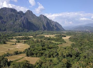 laos/vang-vieng-karst-landscape/landmark/phapoak-mountain