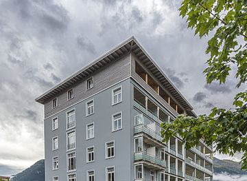 switzerland/davos/landmark/alpine-inn