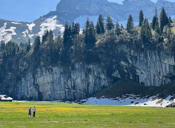 switzerland/jura-mountains/landmark/geografischer-mittelpunkt-der-schweiz