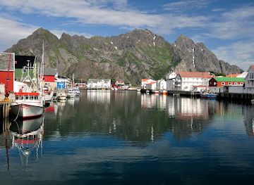 norway/lofoten-islands/landmark/gallery-lofoten