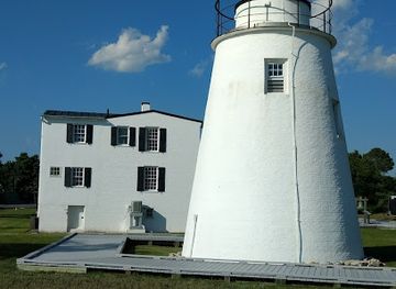 virginia/chesapeake-bay-region/landmark/piney-point-lighthouse-museum-historic-park