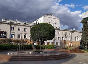 ukraine/vinnytsia-region/landmark/derevo-svobody
