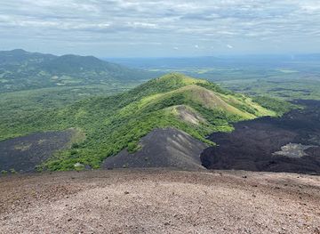 nicaragua/leon-volcano-boarding/landmark/volcano-day-nicaragua