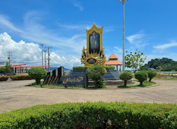 thailand/chumphon/landmark/pak-nam-chumphon-beach