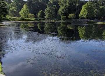 illinois/bolingbrook/landmark/hidden-lakes-bait-shop