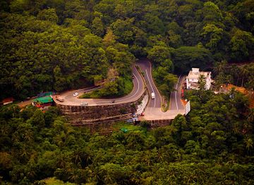 india/kozhikode/landmark/thamarassery-churam