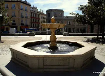 Fuente de la plaza de Los Carros