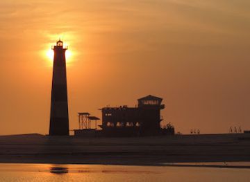 namibia/walvis-bay/landmark/awesome-chapters-tours-cc