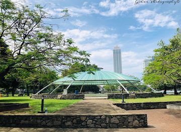 sri-lanka/wet-zone/landmark/gangaramaya-park
