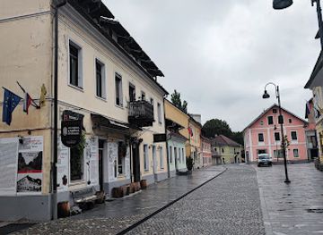 slovenia/velenje/landmark/hisa-mineralov