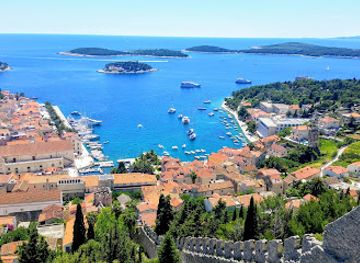 croatia/hvar-island/landmark/st-stephen-s-cathedral
