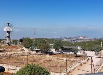 jordan/ajloun-highlands/landmark/ajloun-forest-reserve-zipline