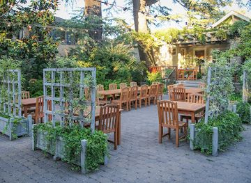 california/lodi/landmark/towne-house-restaurant-at-wine-roses