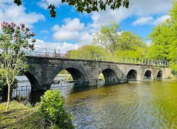 belgium/ostend/landmark/lovers-bridge-minnewaterbrug