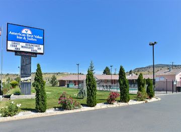 oregon/klamath-falls/landmark/americas-best-value-inn-suites-klamath-falls