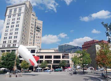 michigan/grand-rapids/landmark/rosa-parks-circle