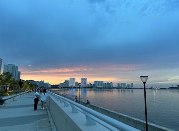 malaysia/george-town/gurney-drive/landmark/gurney-bay