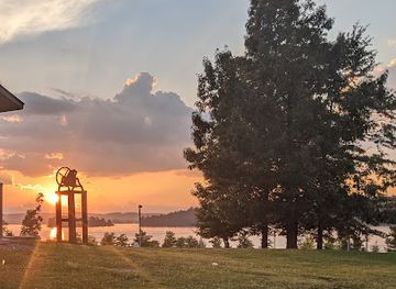 alabama/lake-guntersville/landmark/the-gathering-place