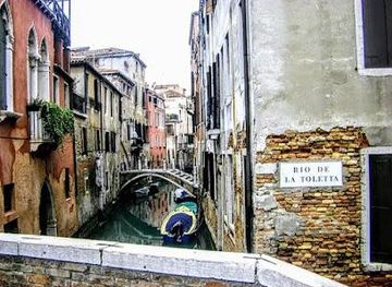 italy/venice/landmark/rio-della-toletta