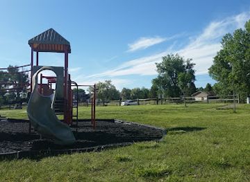 montana/billings/landmark/lake-elmo-state-park