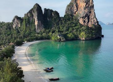 thailand/krabi/ao-nang/landmark/phra-nang-beach