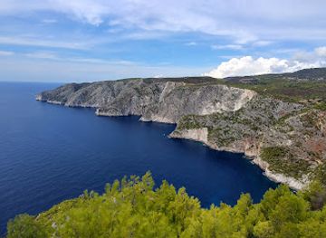 greece/zakynthos/landmark/shiza-cross-kambi