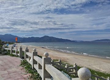 vietnam/southeast/landmark/bien-dong