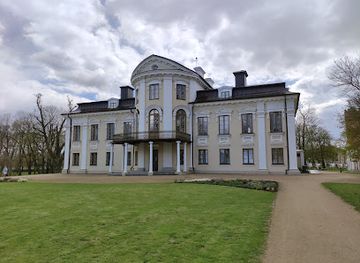 lithuania/suvalkija/landmark/paezeriai-manor