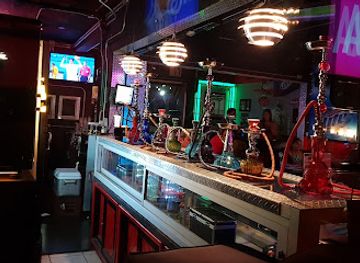 honduras/la-ceiba/landmark/the-garage-cafe