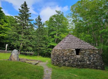 canada/atlantic-canada/landmark/the-lone-shieling