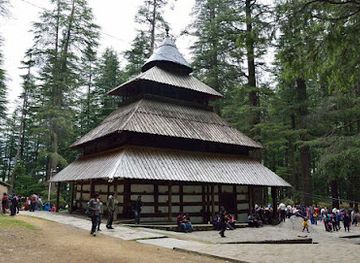india/manali/landmark/hadimba-devi-temple