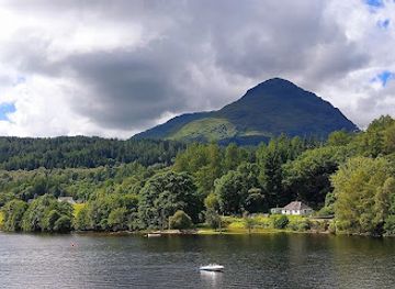 united-kingdom/loch-lomond-&-the-trossachs-national-park/landmark/inveruglas-pyramid-an-ceann-mor