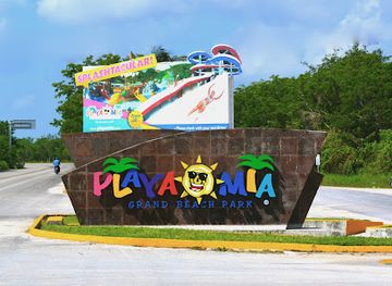 mexico/cozumel/landmark/playa-mia-grand-beach-park