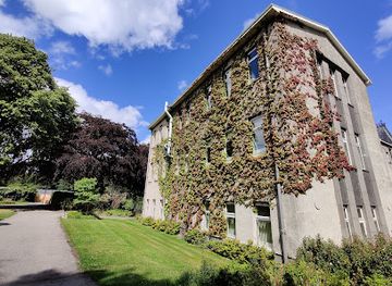 united-kingdom/aberdeen/attraction/cruickshank-botanic-garden