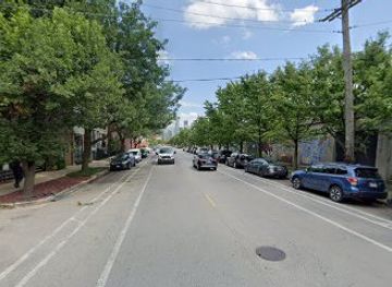 illinois/chicago/west-loop/landmark/horses-mural-hubbard-st