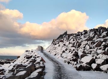 iceland/keflavik/landmark/the-eider-ducks-home-in-keflavik