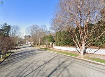 alabama/north-alabama/landmark/lowe-mansion