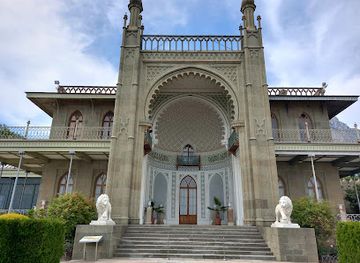ukraine/crimean-peninsula/landmark/vorontsov-palace